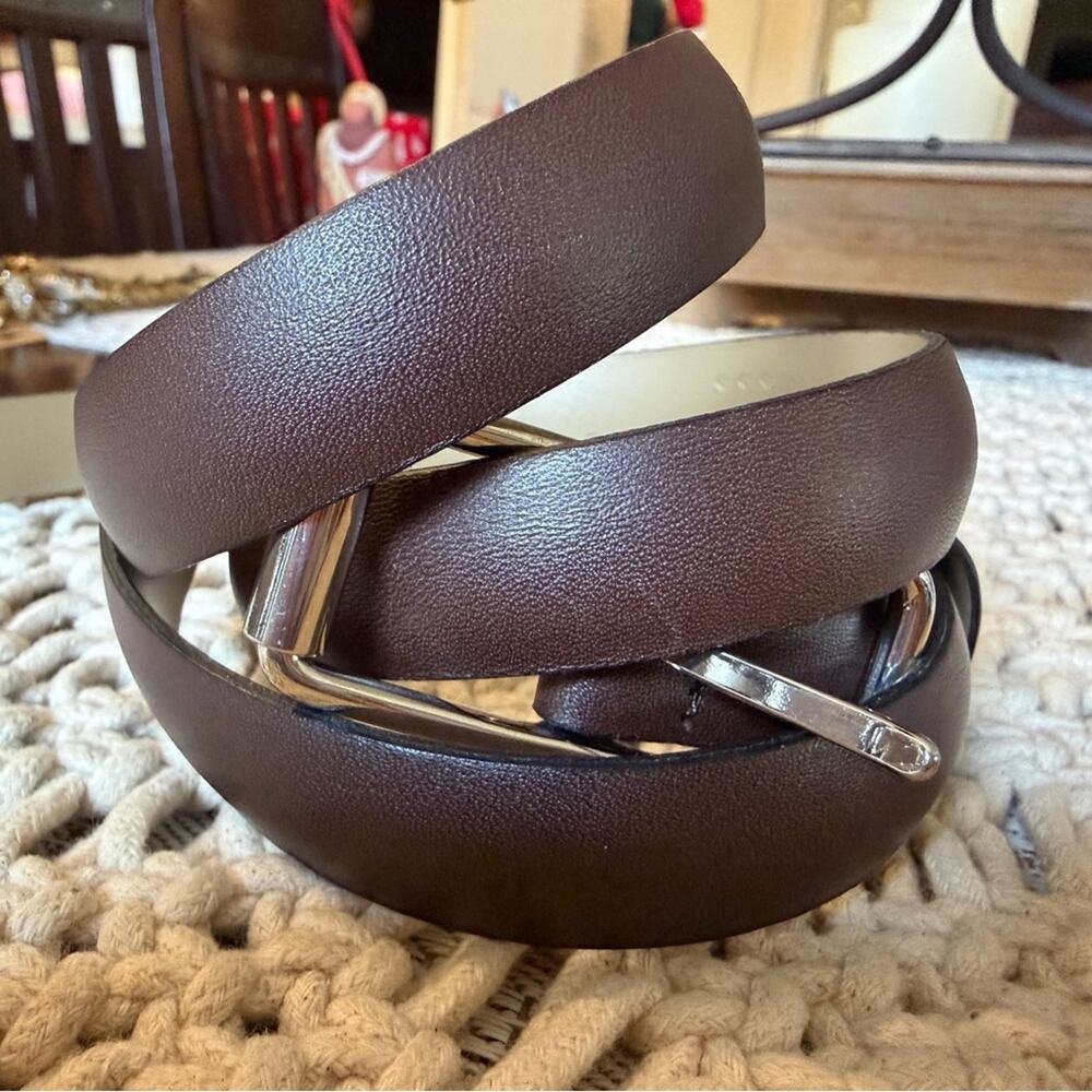 Banana Republic women’s brown leather belt Sz L